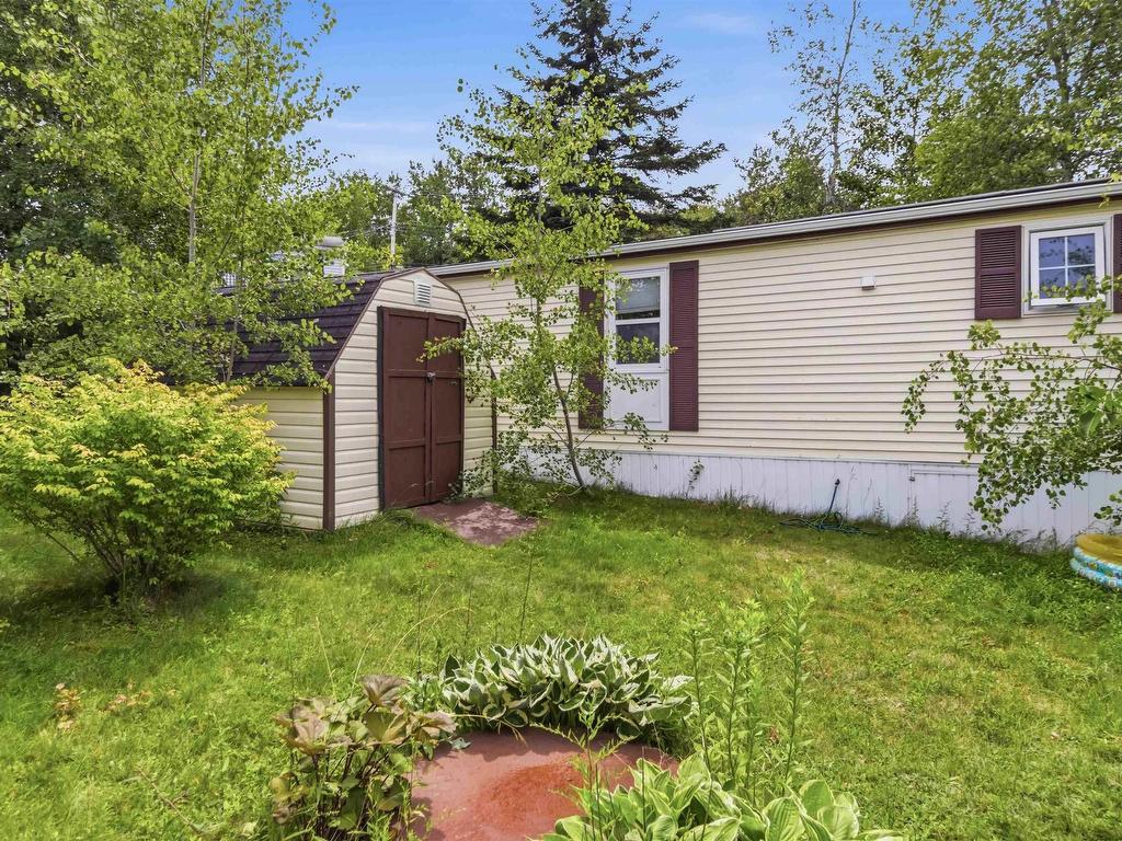 












22 Yeadon Drive

,
Middle Sackville,




NS
B4E 2Z4

