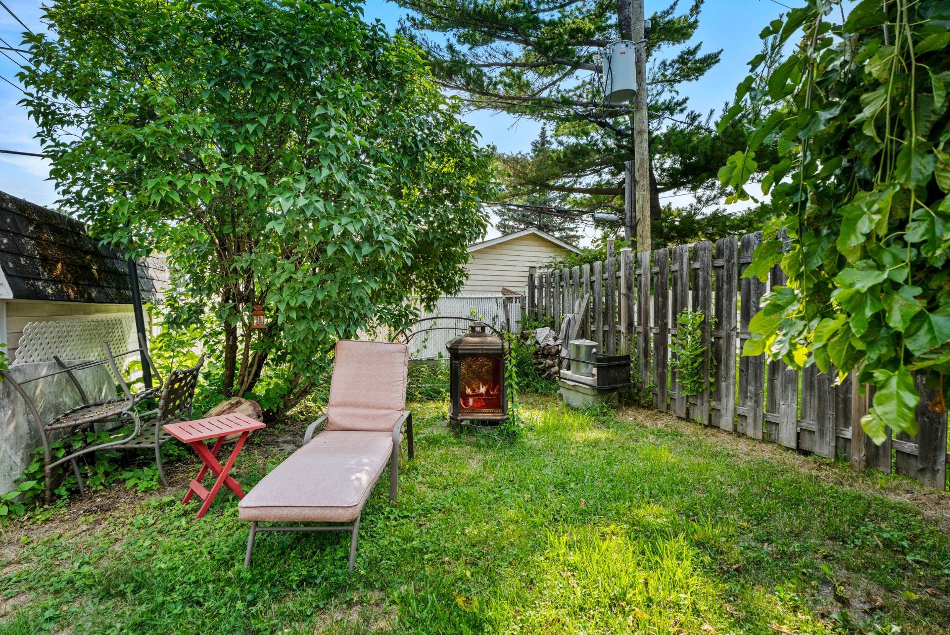 









152


Rue Beauchesne

,
Saint-Eustache,




QC
J7R2X8

