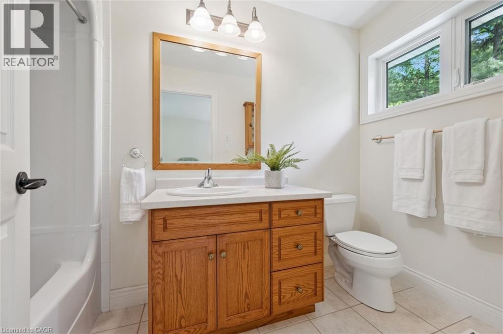 












135 HUME Road

,
Puslinch,




Ontario
N0B2J0

