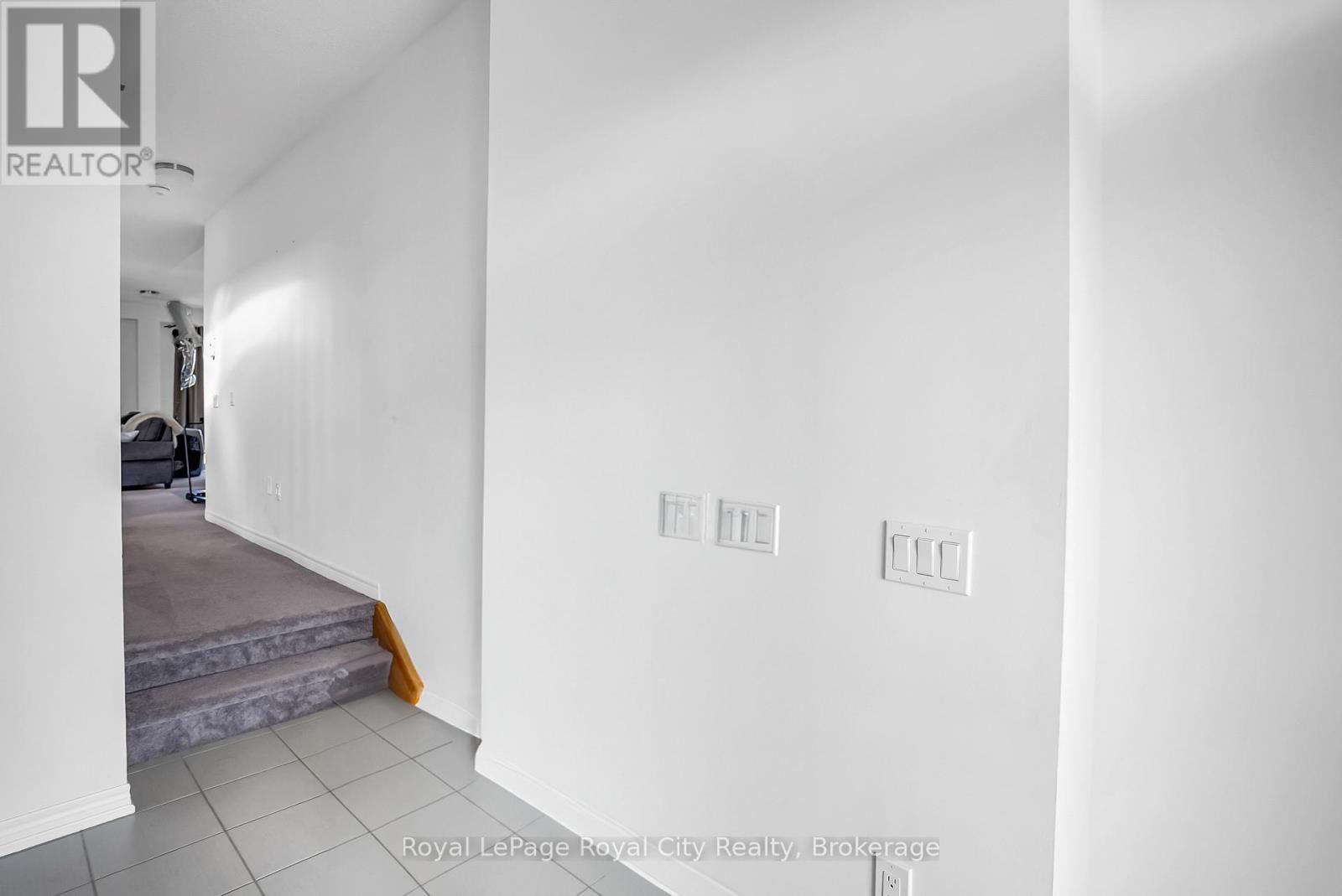 












36 PREST WAY

,
Centre Wellington (Fergus),




Ontario
N1M0K3

