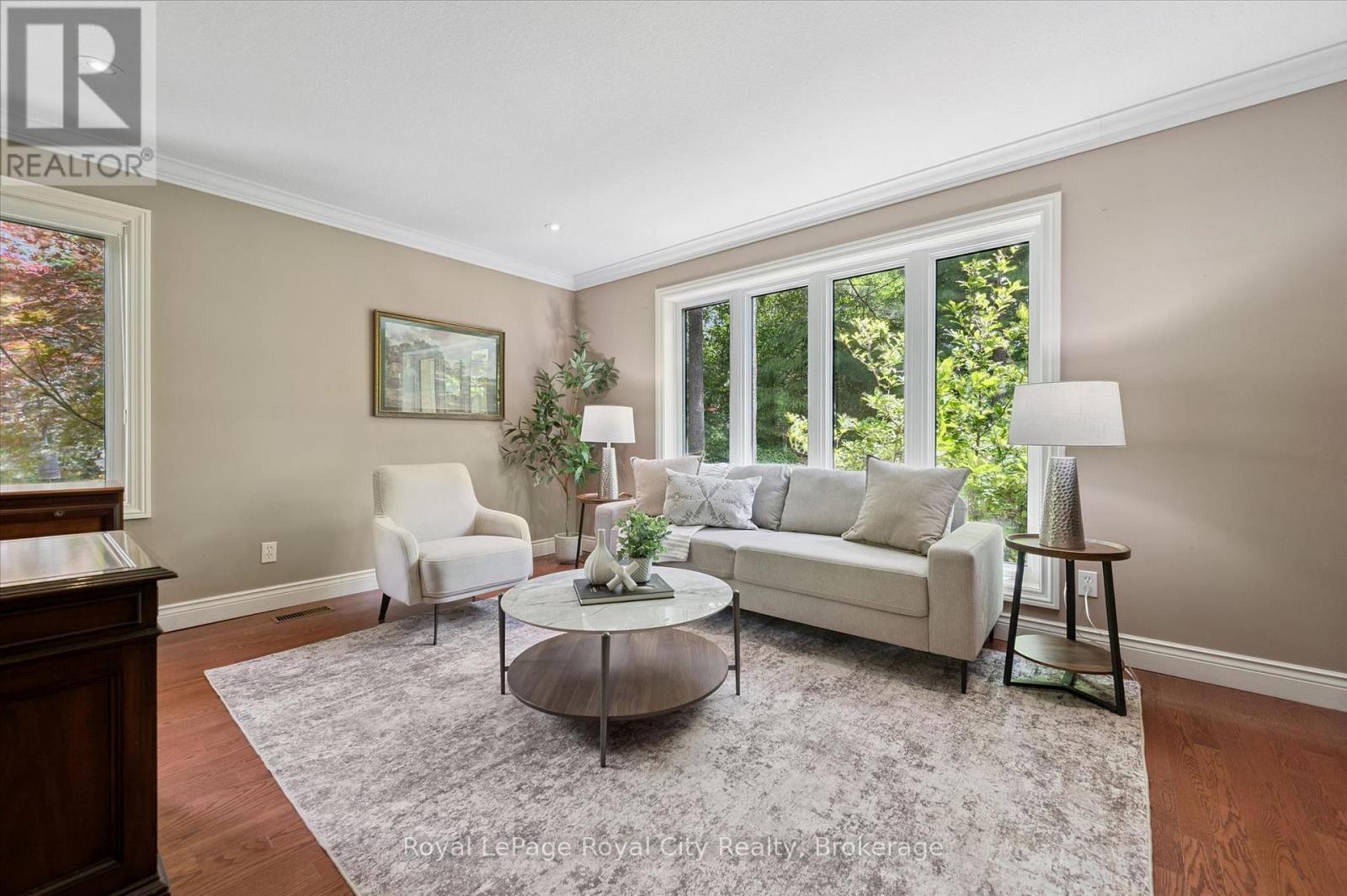 












135 HUME ROAD

,
Puslinch,




Ontario
N0B2J0

