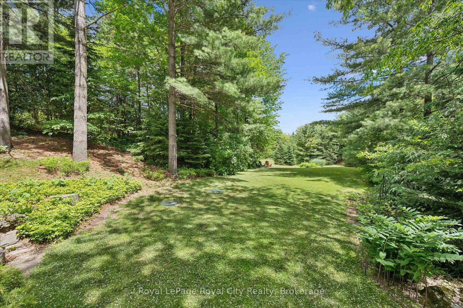 












135 HUME ROAD

,
Puslinch,




Ontario
N0B2J0


