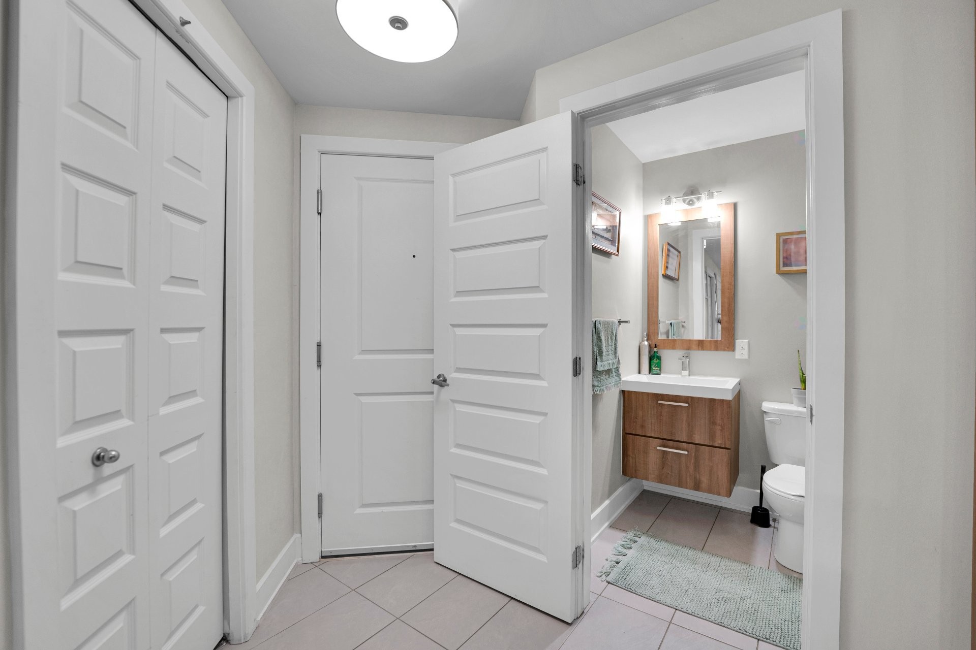 









1220


Ch. d'Aylmer

, 1,
Gatineau (Aylmer),




QC
J9H7L2

