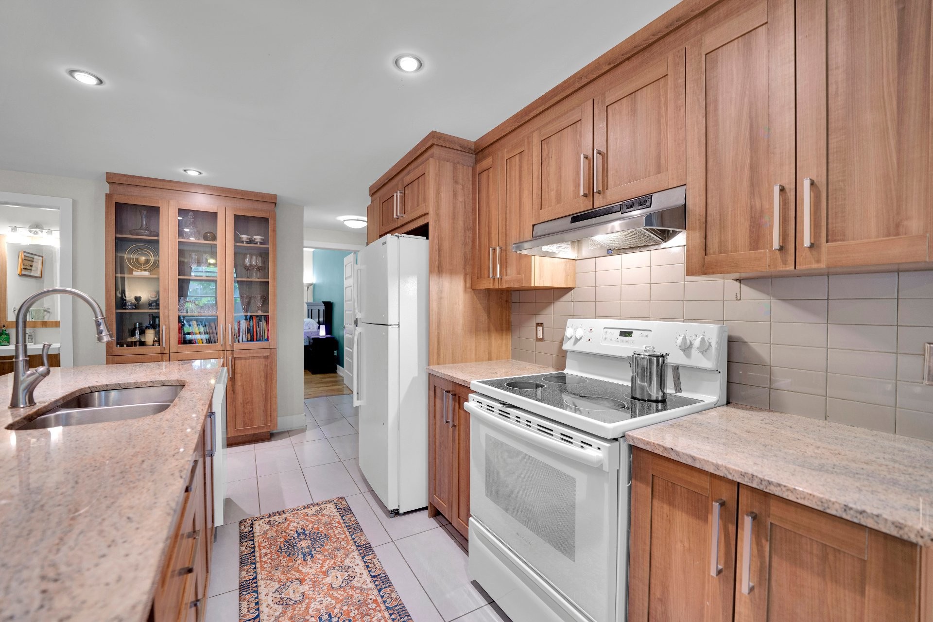 









1220


Ch. d'Aylmer

, 1,
Gatineau (Aylmer),




QC
J9H7L2

