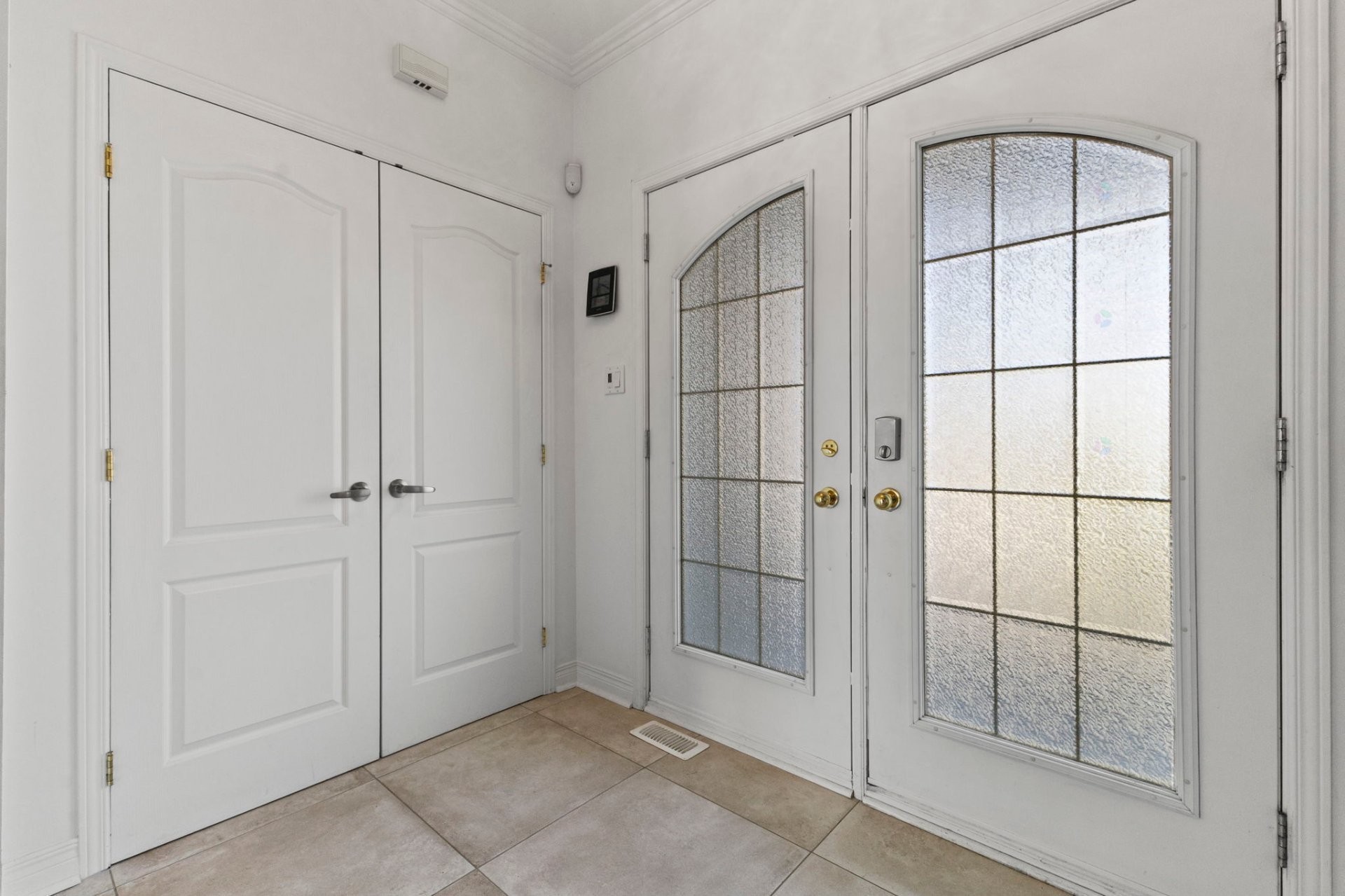 









24


Rue de la Châtelaine

,
Gatineau (Gatineau),




QC
J8V2N2

