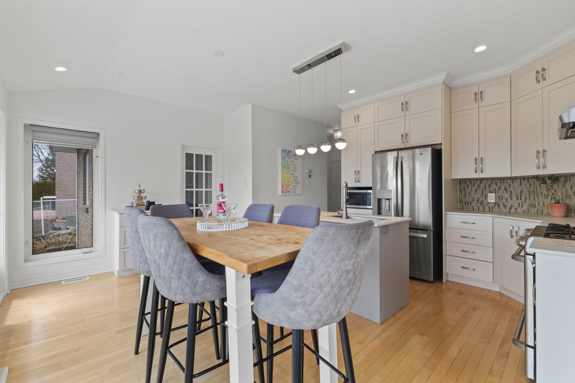 









24


Rue de la Châtelaine

,
Gatineau (Gatineau),




QC
J8V2N2

