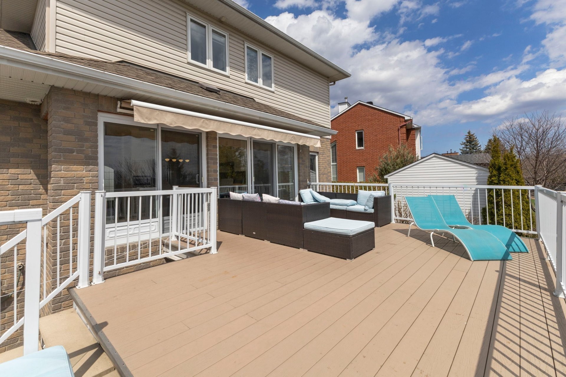 









24


Rue de la Châtelaine

,
Gatineau (Gatineau),




QC
J8V2N2

