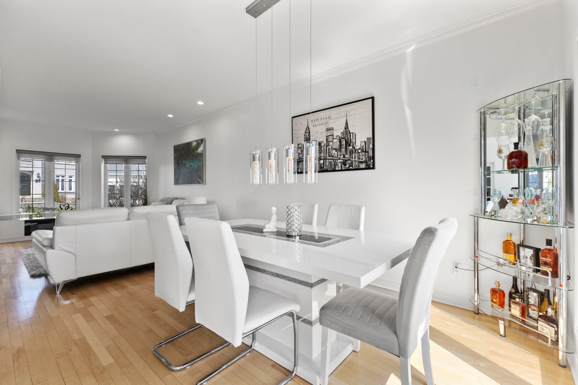 









24


Rue de la Châtelaine

,
Gatineau (Gatineau),




QC
J8V2N2

