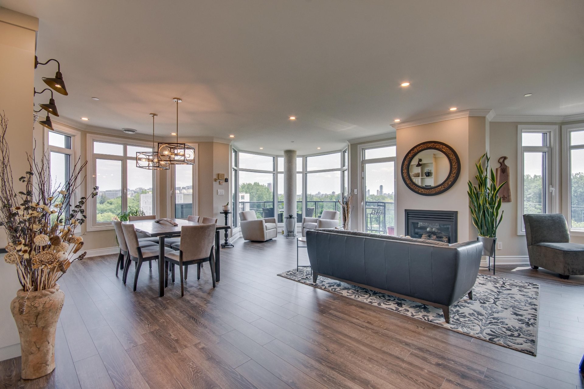 









224


Boul. Alexandre-Taché

, 501,
Gatineau (Hull),




QC
J9A0B8

