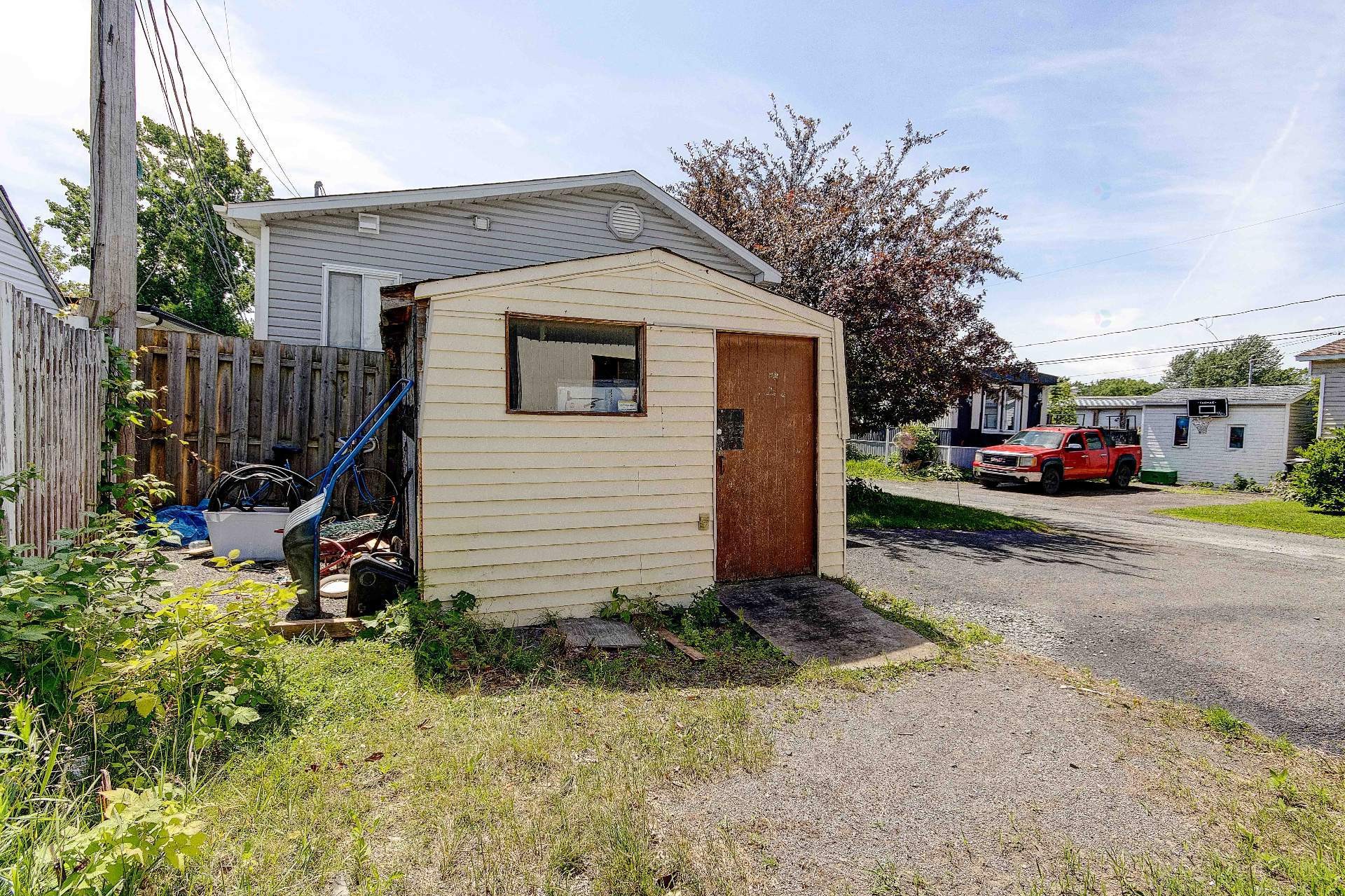 









3950


Boul. Sir-Wilfrid-Laurier

, 541,
Longueuil (Saint-Hubert),




QC
J3Y5Y9

