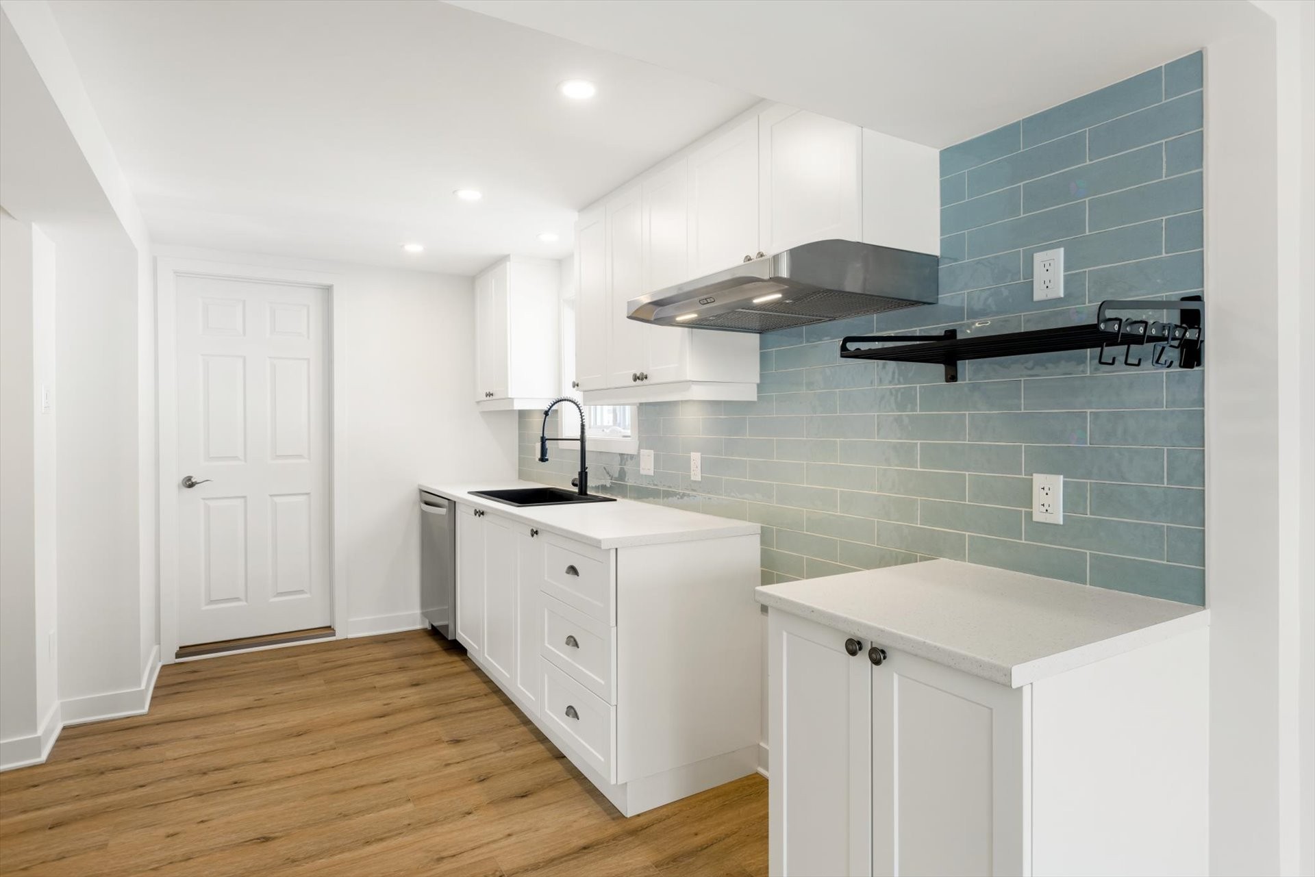 









346


Av. Ste-Dorothée

,
Louiseville,




QC
J5V1R1

