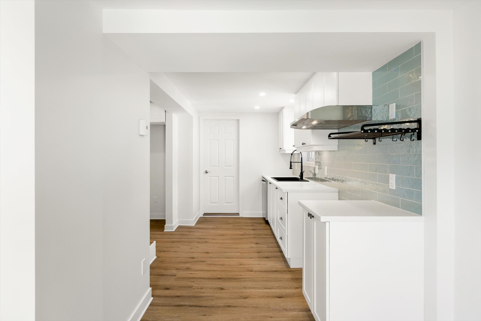 









346


Av. Ste-Dorothée

,
Louiseville,




QC
J5V1R1

