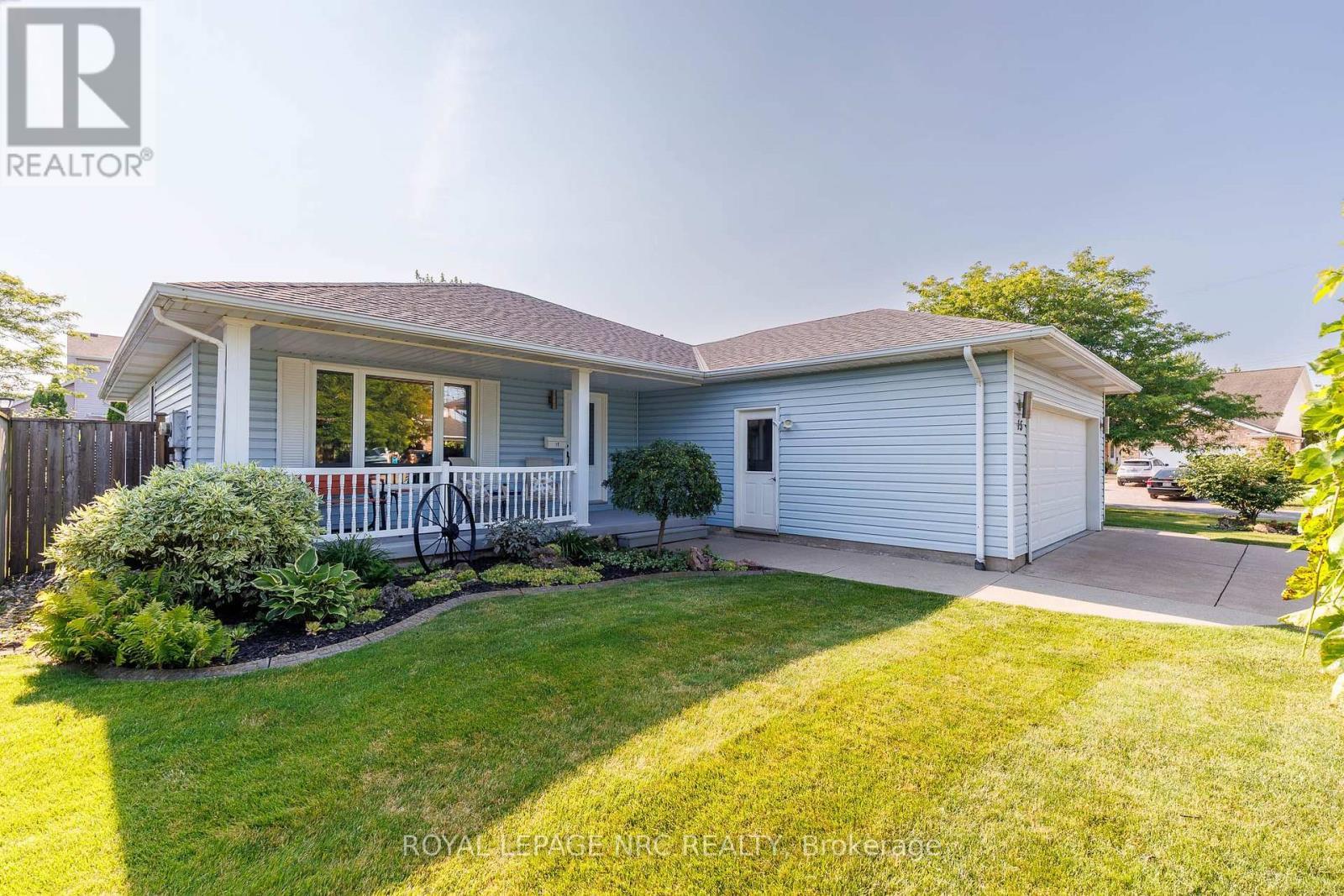 












15 FOXHILL CRESCENT

,
St. Catharines (Rykert/Vansickle),




Ontario
L2S3T9

