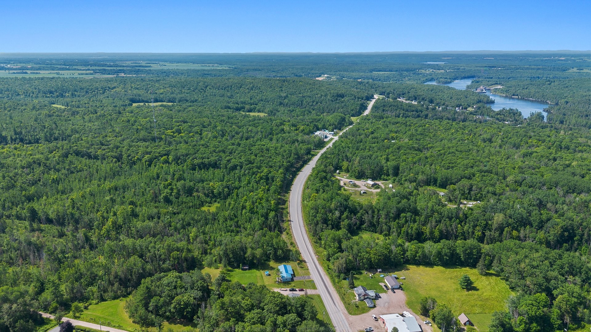 









1064


Route 148

,
Litchfield,




QC
J0X1H0

