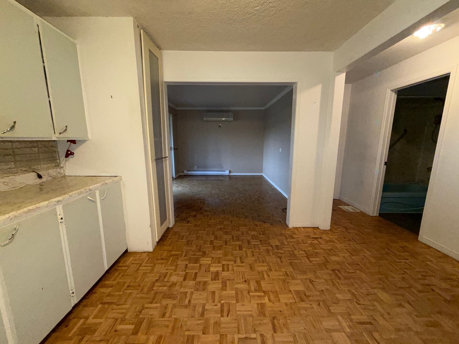 









295


Ch. de la Chute

,
Mansfield-et-Pontefract,




QC
J0X1R0

