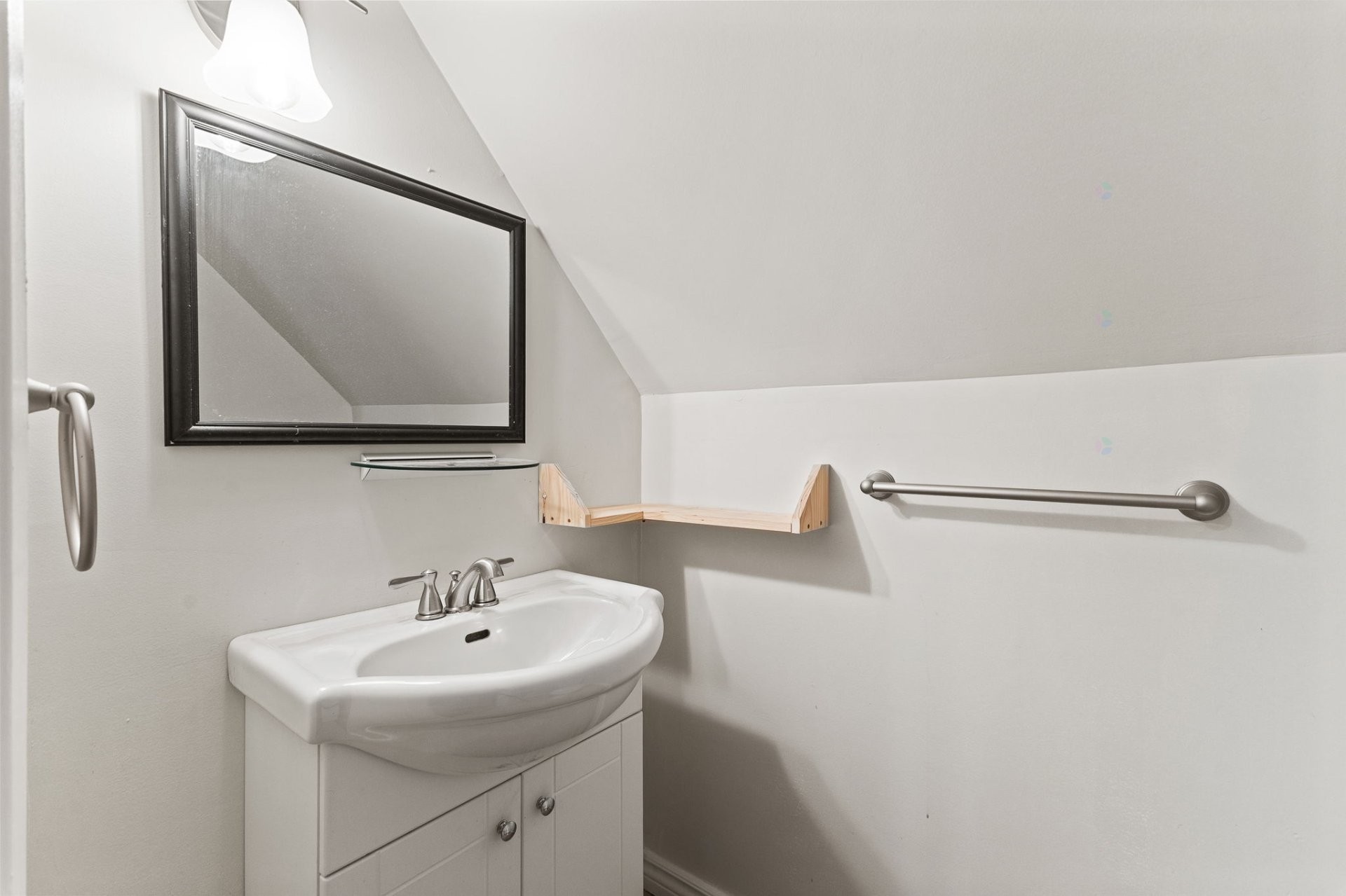 









34


Rue Luc-Charron

,
Cantley,




QC
J8V3M5

