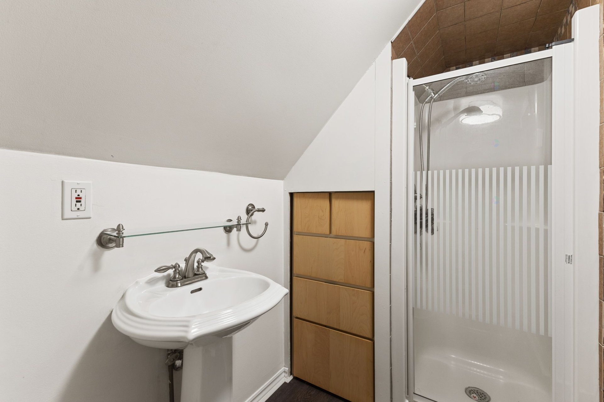 









34


Rue Luc-Charron

,
Cantley,




QC
J8V3M5

