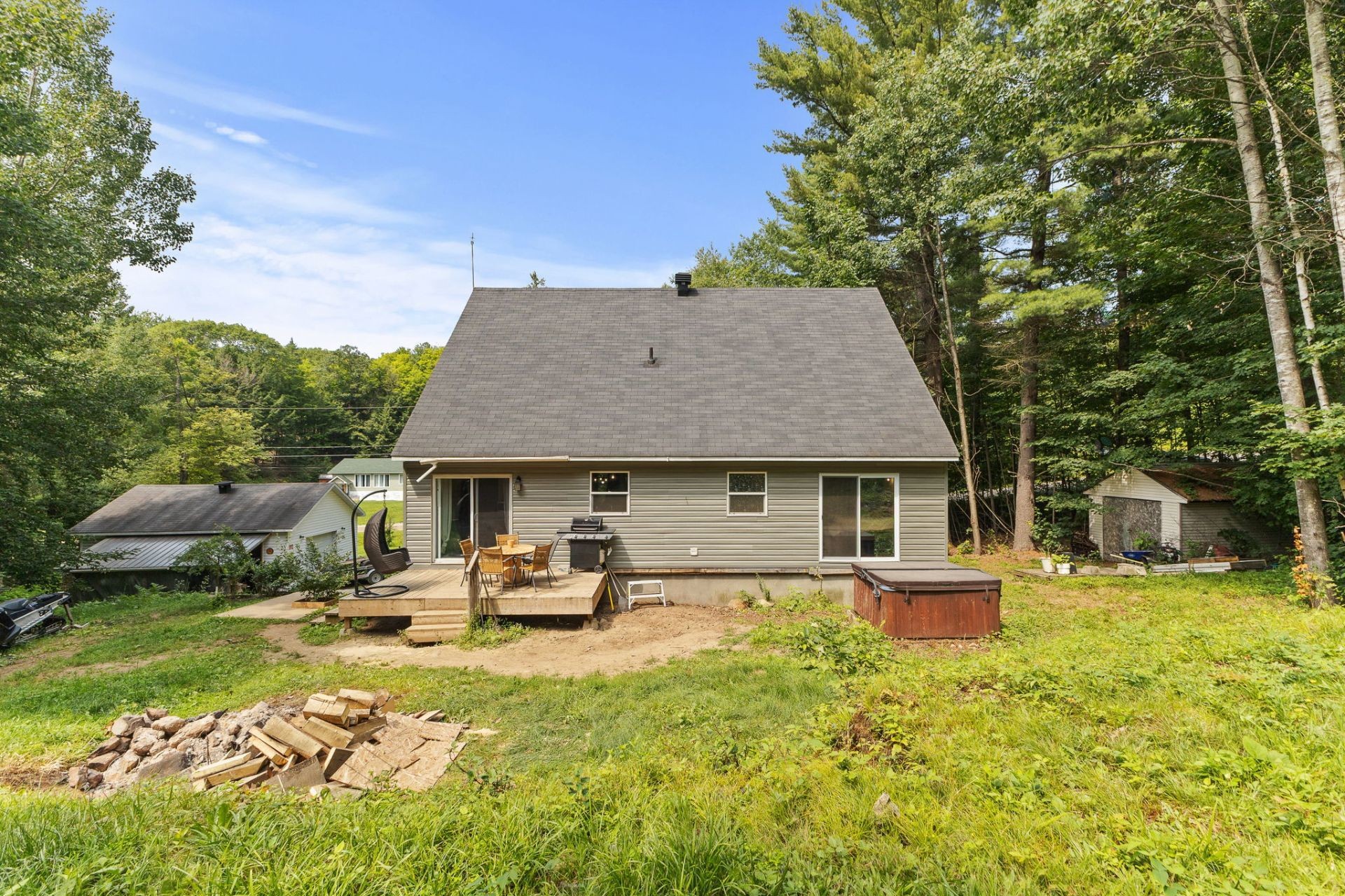 









34


Rue Luc-Charron

,
Cantley,




QC
J8V3M5

