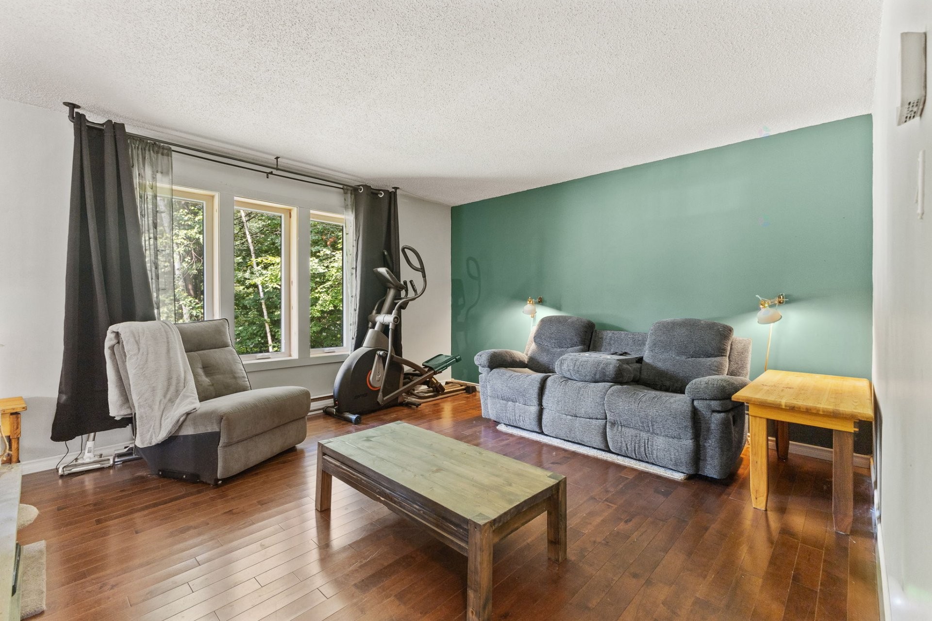 









34


Rue Luc-Charron

,
Cantley,




QC
J8V3M5


