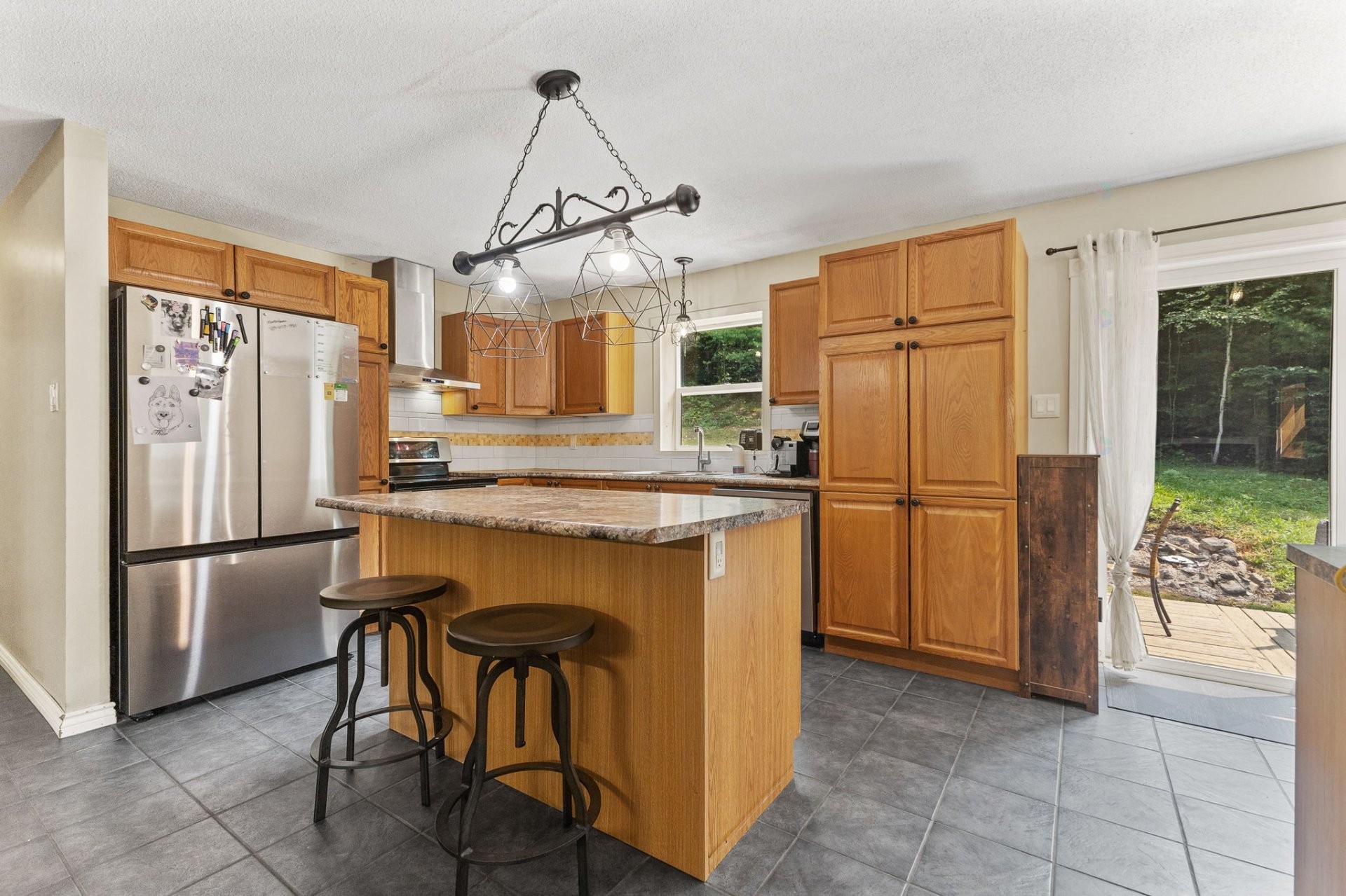 









34


Rue Luc-Charron

,
Cantley,




QC
J8V3M5

