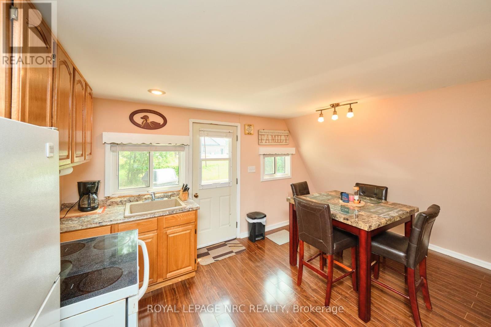 












12209 BRAWN ROAD

,
Wainfleet (Lakeshore),




Ontario
L0S1V0

