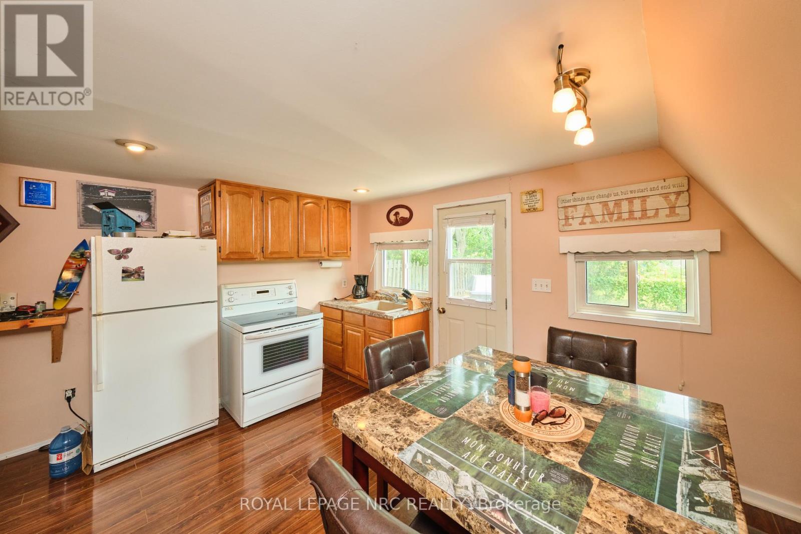 












12209 BRAWN ROAD

,
Wainfleet (Lakeshore),




Ontario
L0S1V0

