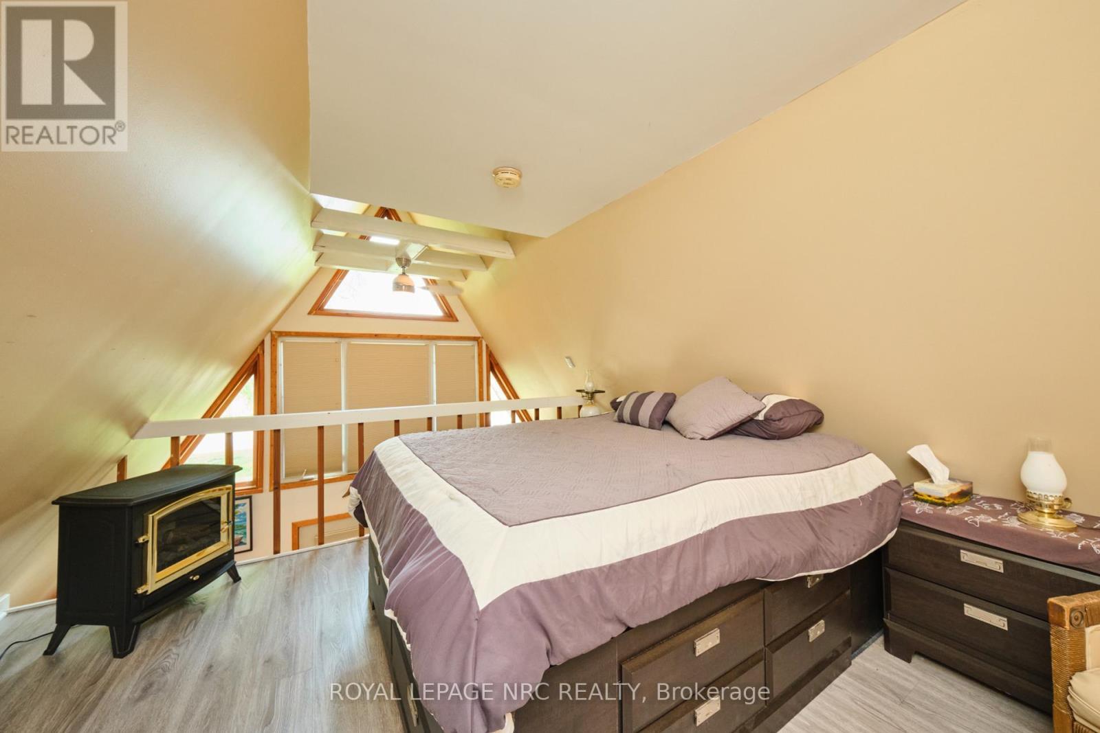 












12209 BRAWN ROAD

,
Wainfleet (Lakeshore),




Ontario
L0S1V0

