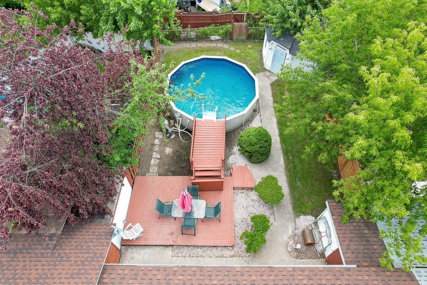 









1121


Rue Hart

,
Longueuil (Greenfield Park),




QC
J4V1J1

