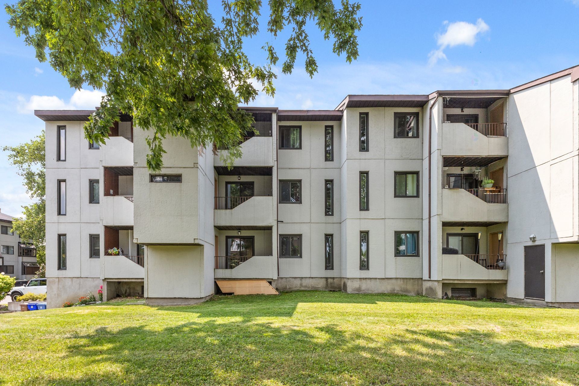 









139E


Ch. de la Savane

, 1,
Gatineau (Gatineau),




QC
J8T1P8

