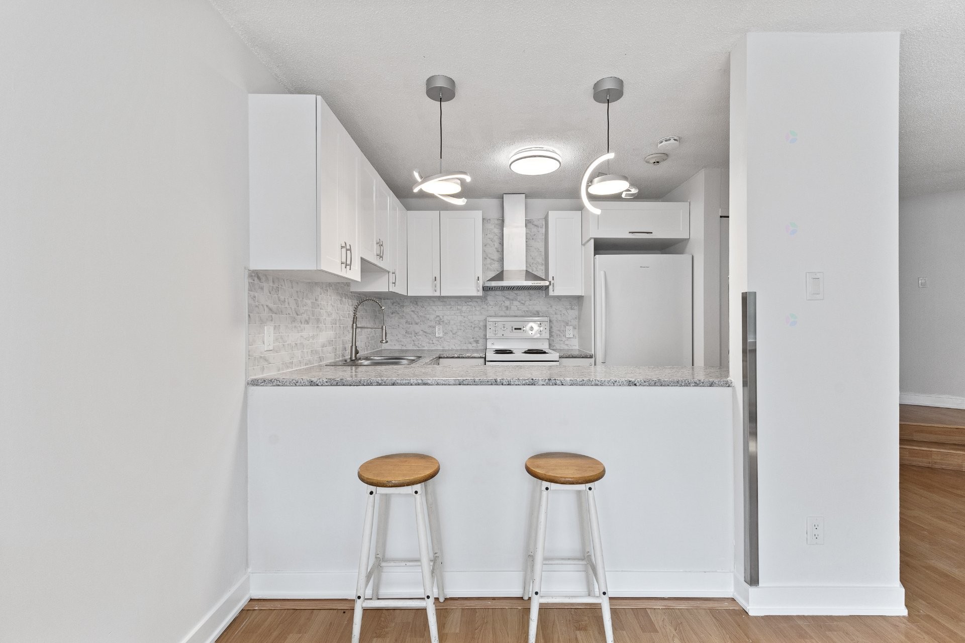 









139E


Ch. de la Savane

, 1,
Gatineau (Gatineau),




QC
J8T1P8


