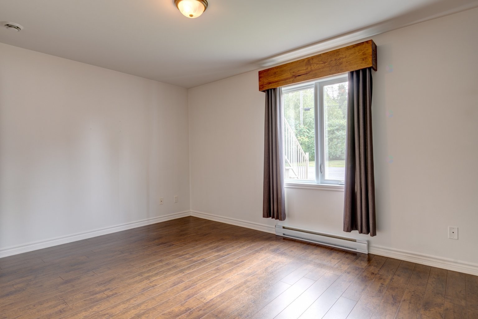 









884


Rue des Sarcelles

,
Contrecoeur,




QC
J0L1C0

