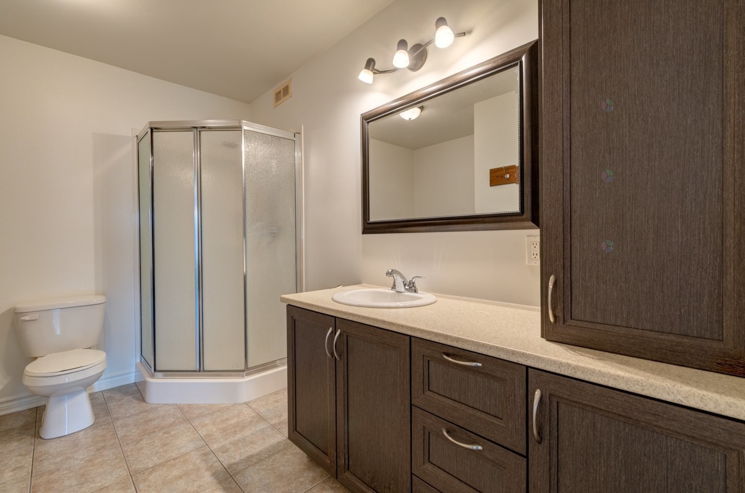 









884


Rue des Sarcelles

,
Contrecoeur,




QC
J0L1C0

