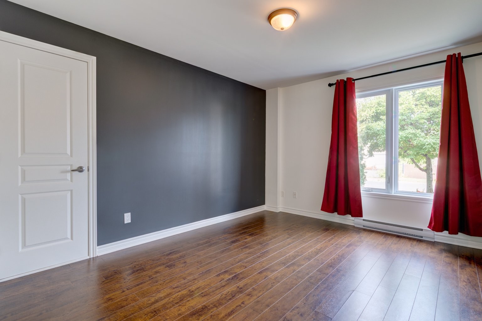 









884


Rue des Sarcelles

,
Contrecoeur,




QC
J0L1C0

