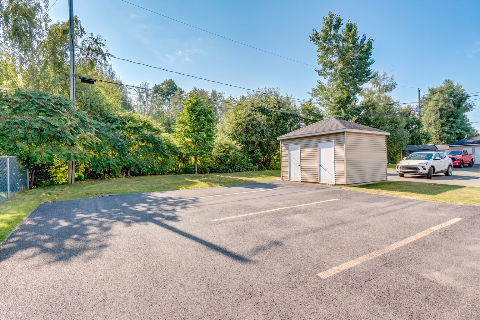 









884


Rue des Sarcelles

,
Contrecoeur,




QC
J0L1C0

