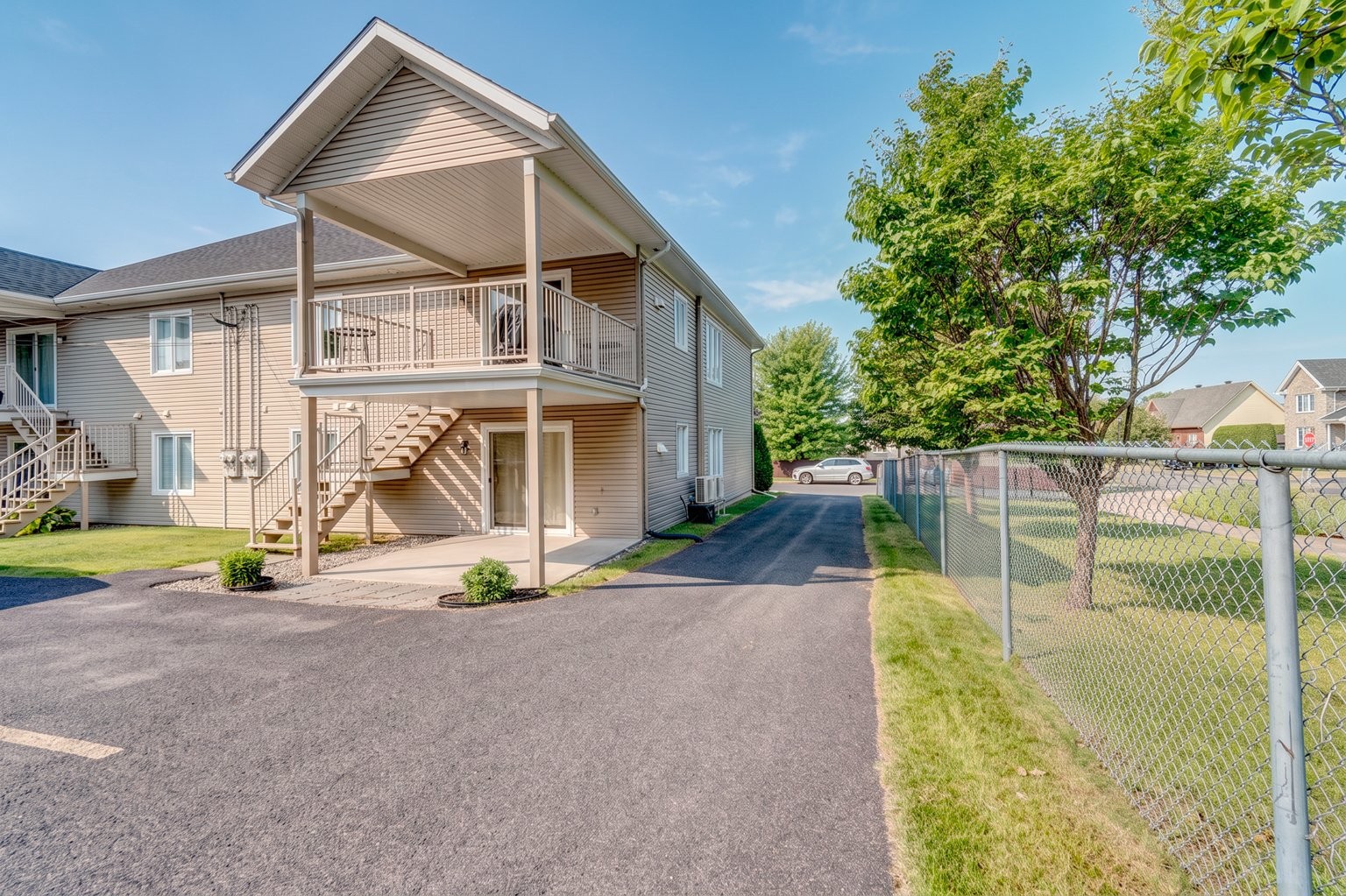 









884


Rue des Sarcelles

,
Contrecoeur,




QC
J0L1C0

