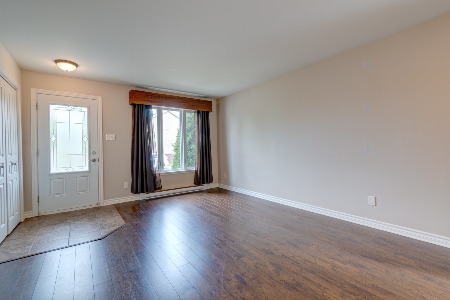 









884


Rue des Sarcelles

,
Contrecoeur,




QC
J0L1C0

