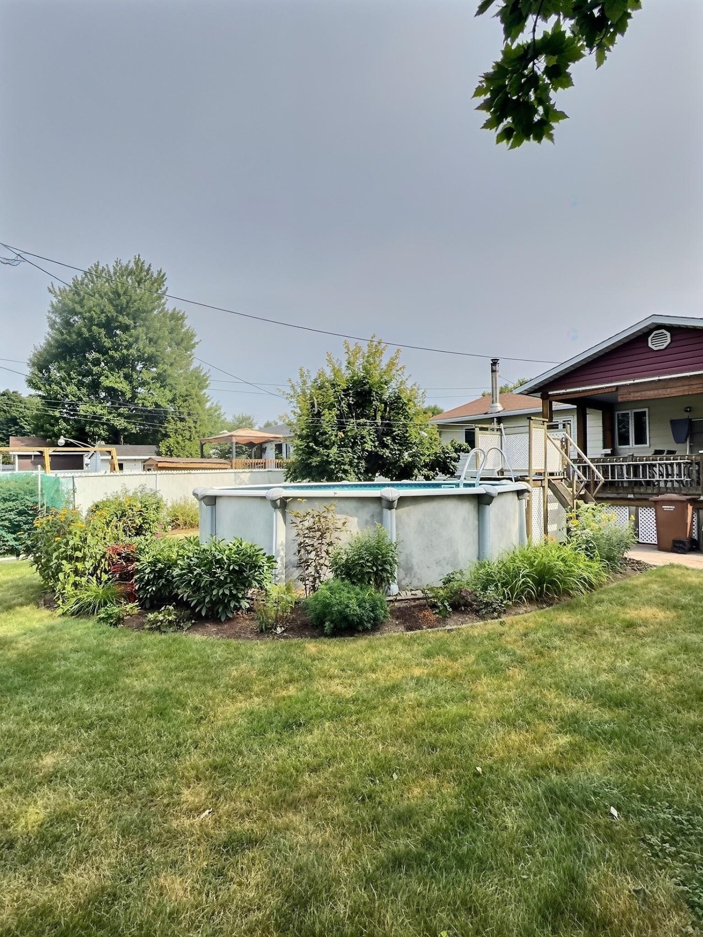 









6185


Rue Lacoursière

,
Trois-Rivières,




QC
G8Y4T6

