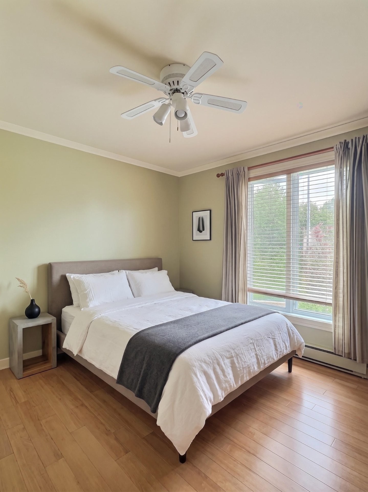 









6185


Rue Lacoursière

,
Trois-Rivières,




QC
G8Y4T6

