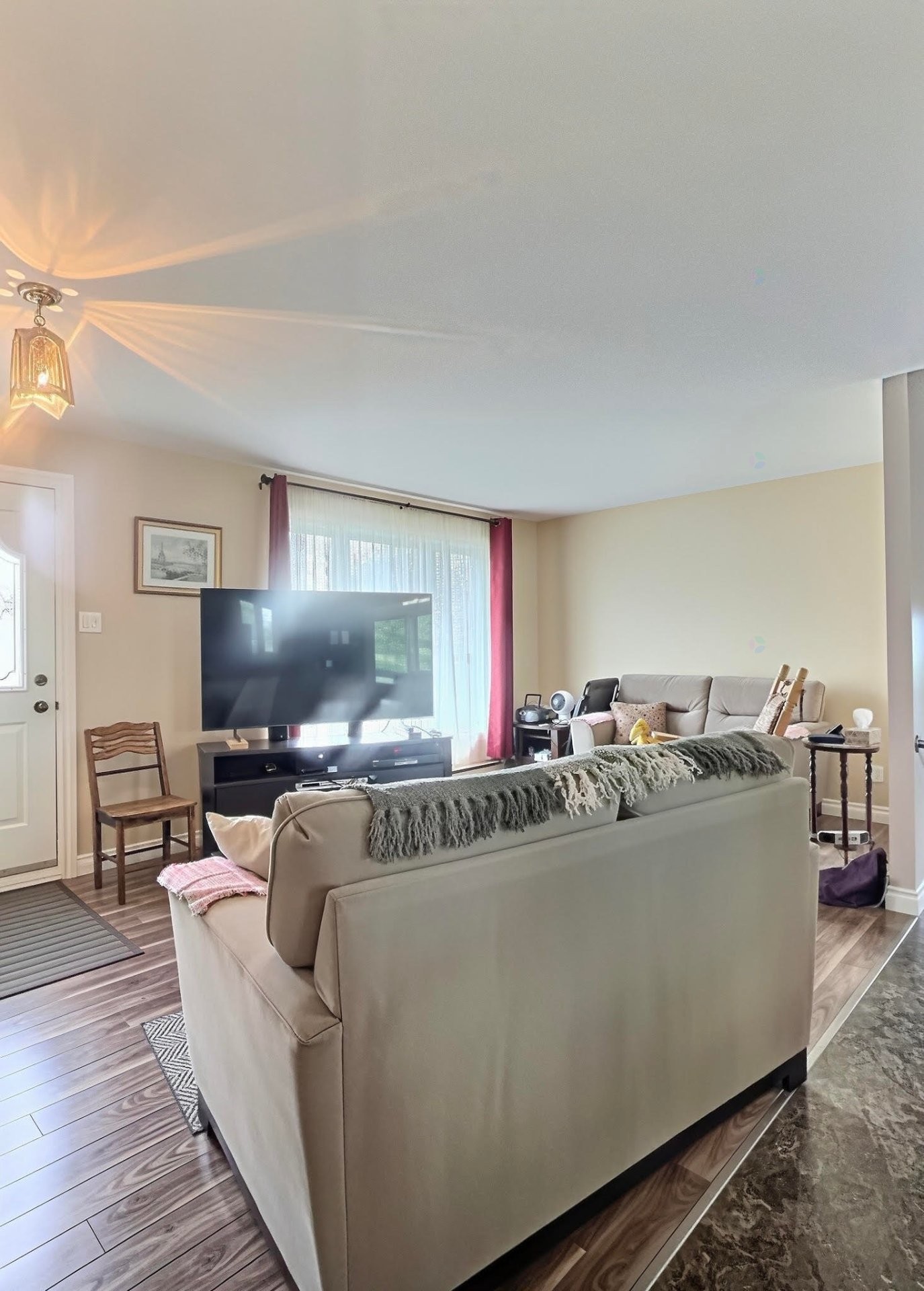 









6185


Rue Lacoursière

,
Trois-Rivières,




QC
G8Y4T6

