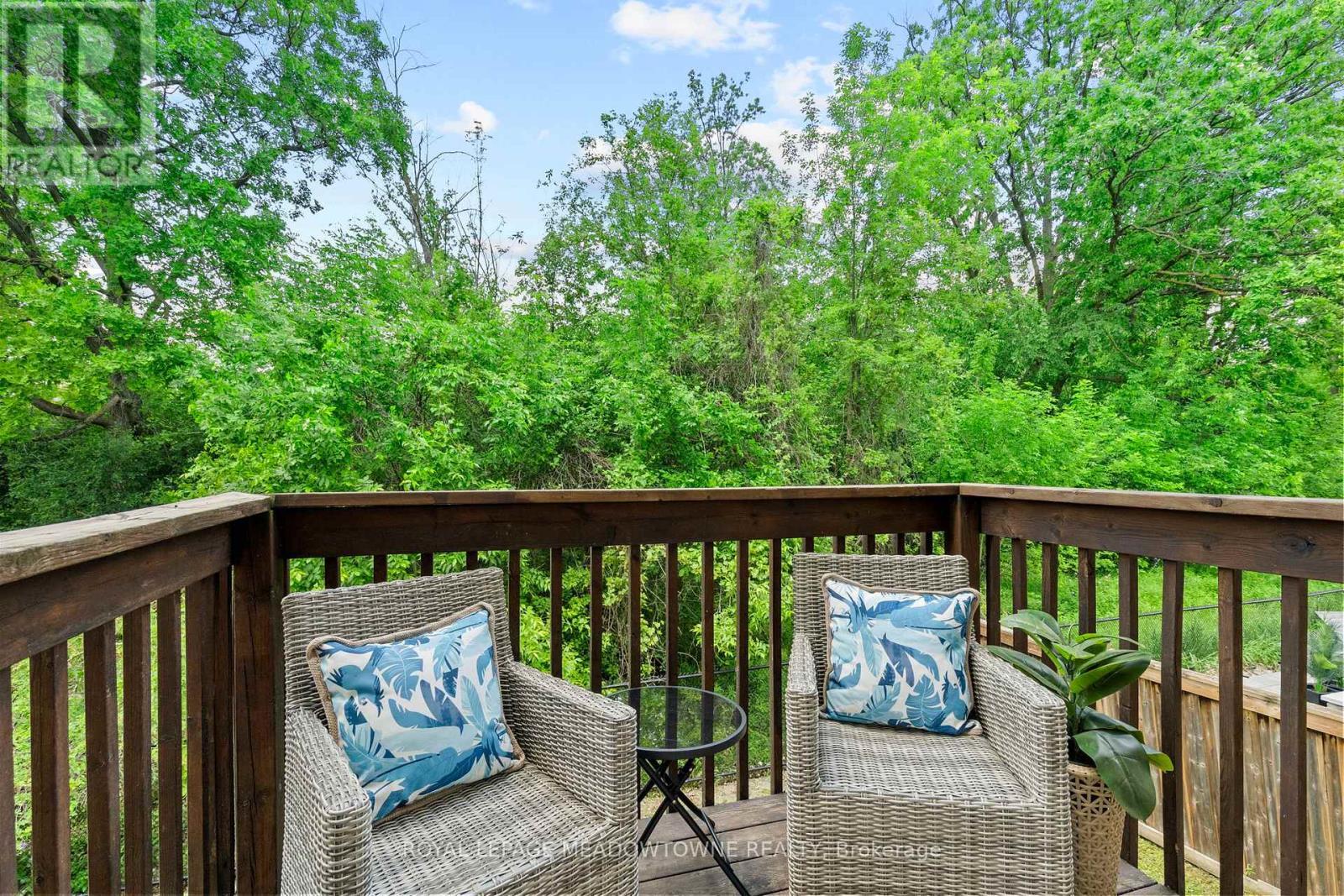 












332 MCGIBBON DRIVE

,
Milton,




Ontario
L9T5K7

