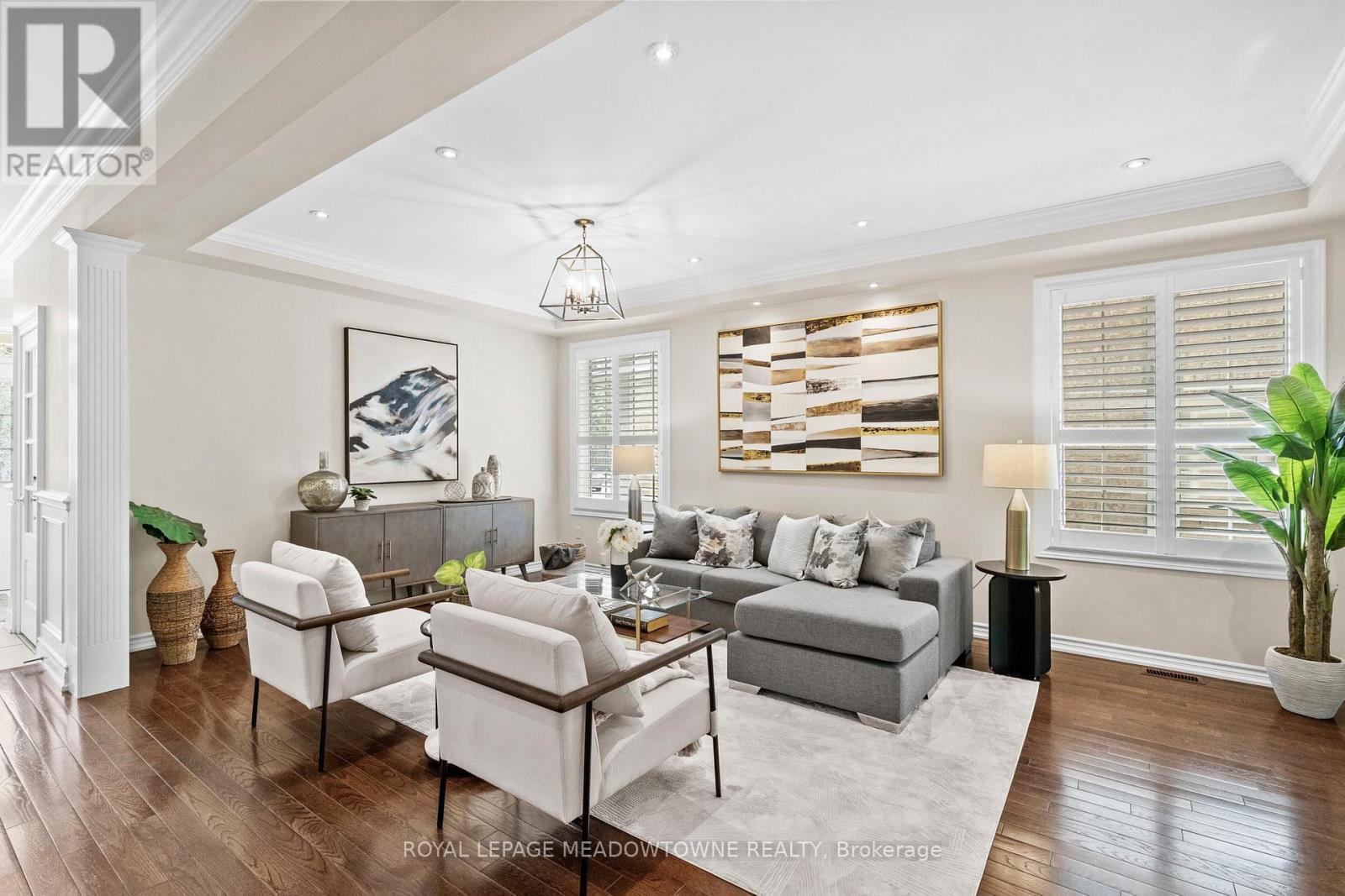 












332 MCGIBBON DRIVE

,
Milton,




Ontario
L9T5K7

