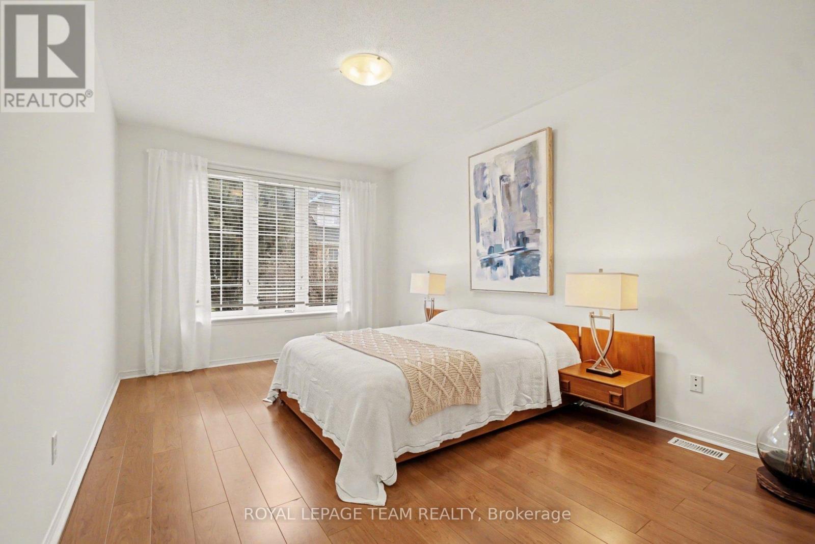 












25 SAWCHUK TERRACE

,
Ottawa,




Ontario
K2K3H1

