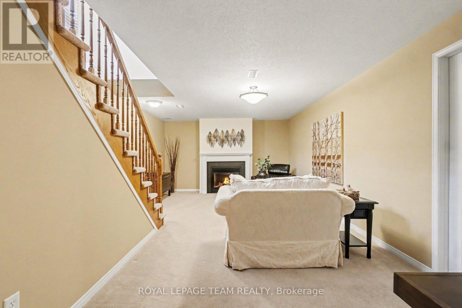 












25 SAWCHUK TERRACE

,
Ottawa,




Ontario
K2K3H1

