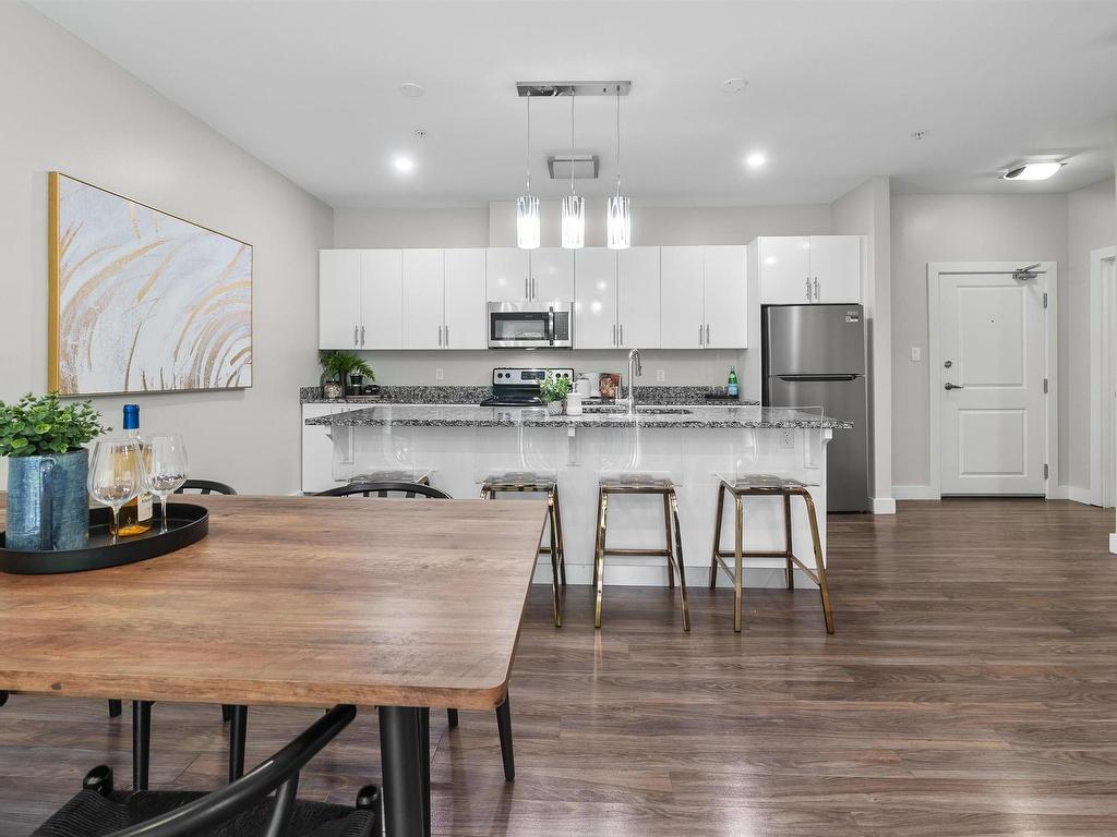 












105 119 Walker Avenue

,
Lower Sackville,




NS
B4C 0A8

