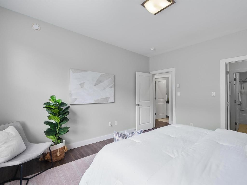 












105 119 Walker Avenue

,
Lower Sackville,




NS
B4C 0A8

