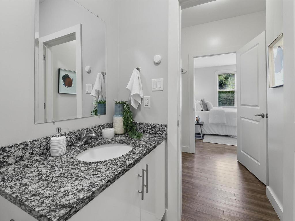 












105 119 Walker Avenue

,
Lower Sackville,




NS
B4C 0A8

