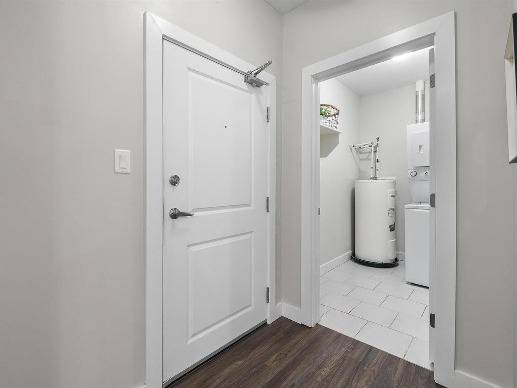 












105 119 Walker Avenue

,
Lower Sackville,




NS
B4C 0A8

