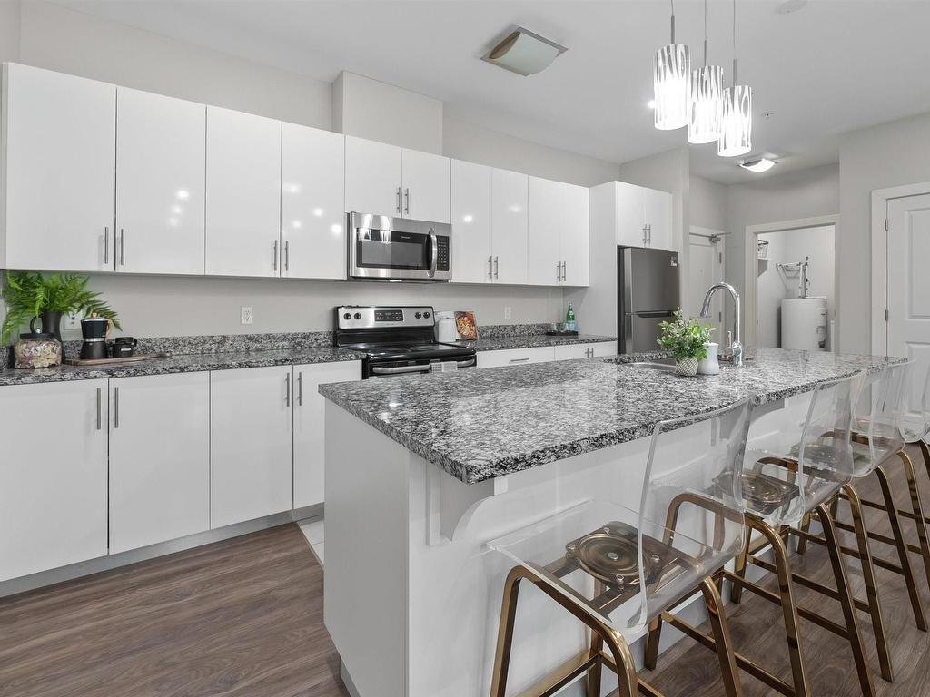 












105 119 Walker Avenue

,
Lower Sackville,




NS
B4C 0A8

