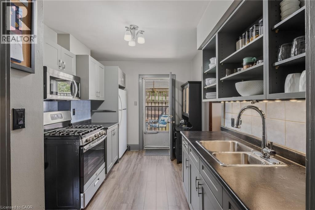 












25 NORTH MAIN Street

,
Simcoe,




Ontario
N3Y2M1


