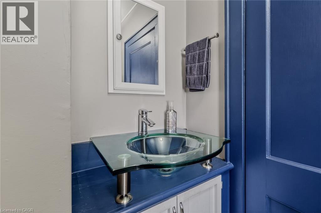 












25 NORTH MAIN Street

,
Simcoe,




Ontario
N3Y2M1

